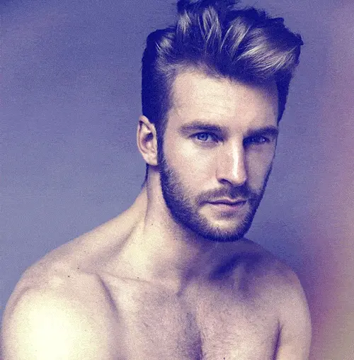Stubble and chin curtain mix