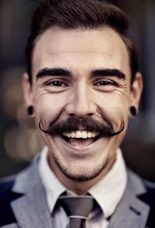 40 Best Handlebar Mustache Styles to Look Sharp [2020]