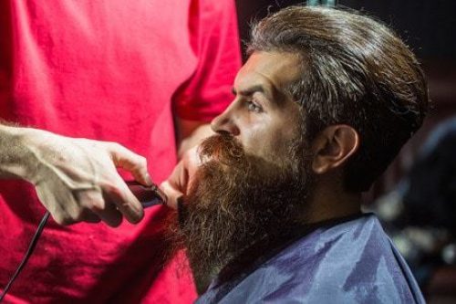 How to Trim A Long Beard Like A PRO: 10 Tips to Maintain