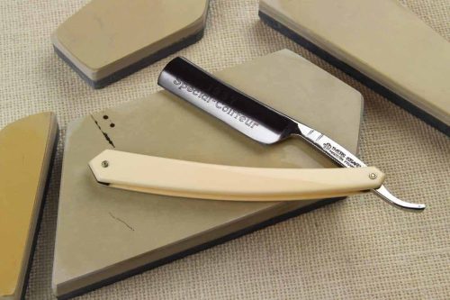 How to Sharpen A Straight Razor in 8 Easy Steps