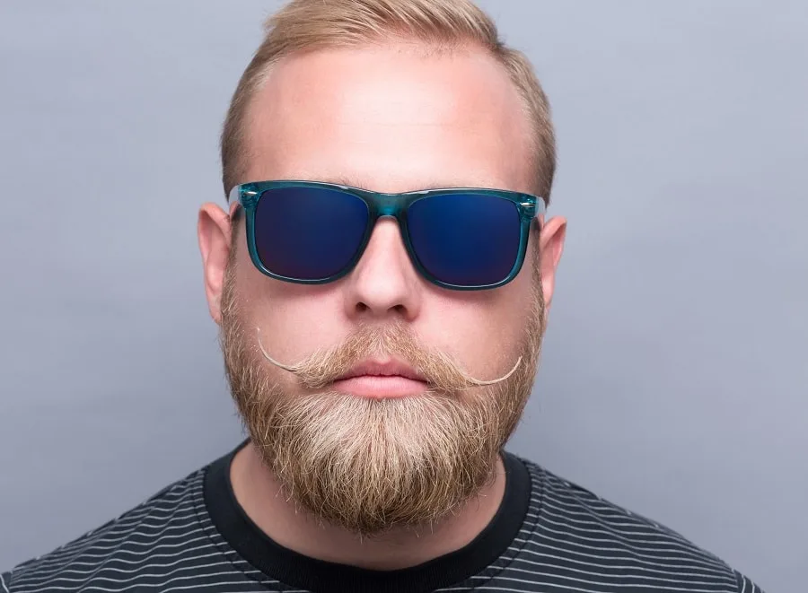 light blonde beard