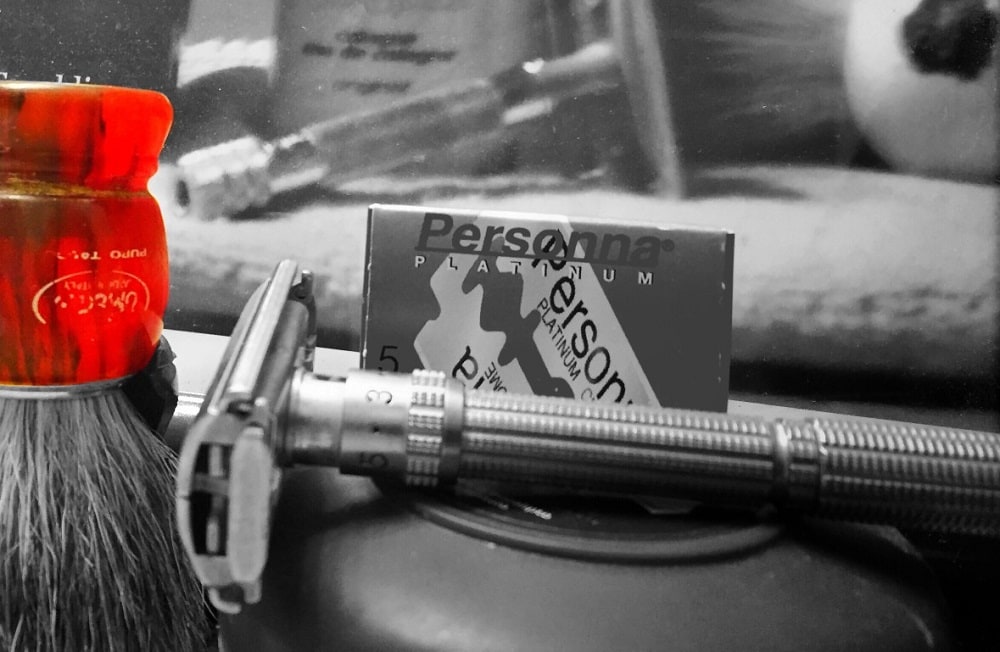 7 Best Safety Razor Blades for Beginners in 2023 — Beard Style