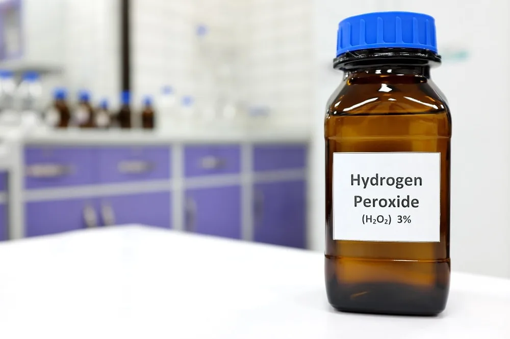 Lighten Your Beard with Hydrogen Peroxide