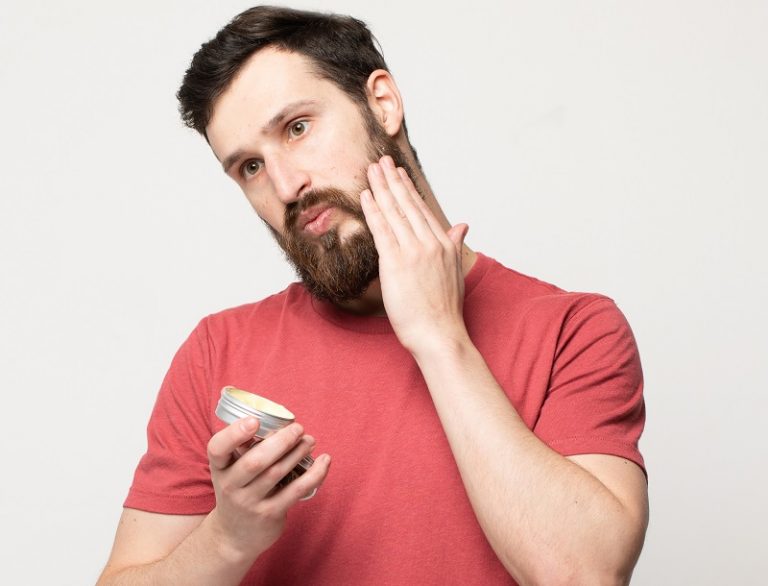 How to Tame & Get Rid of Frizzy & Bushy Beard For Good