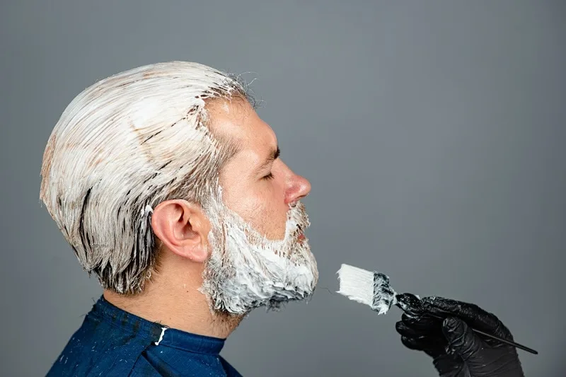 coloring beard white