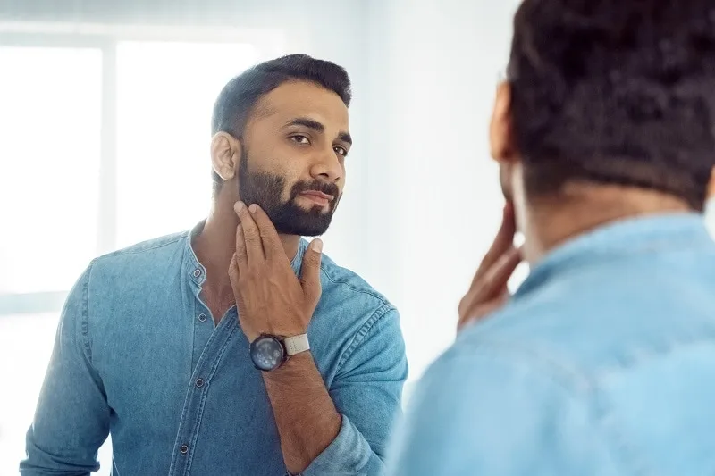 heavy stubble beard