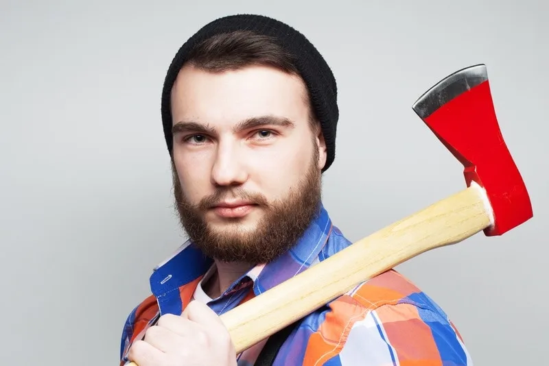 lumberjack beard for round face