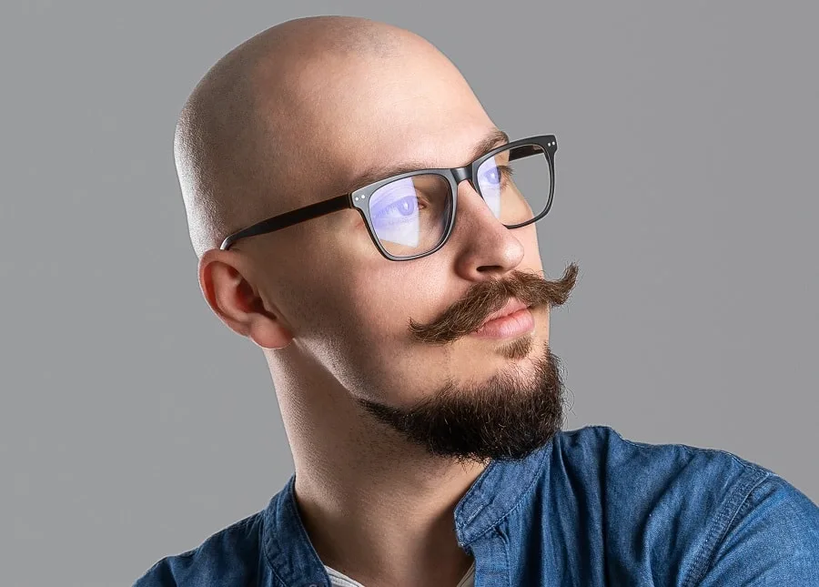 thick short beard with mustache for bald men