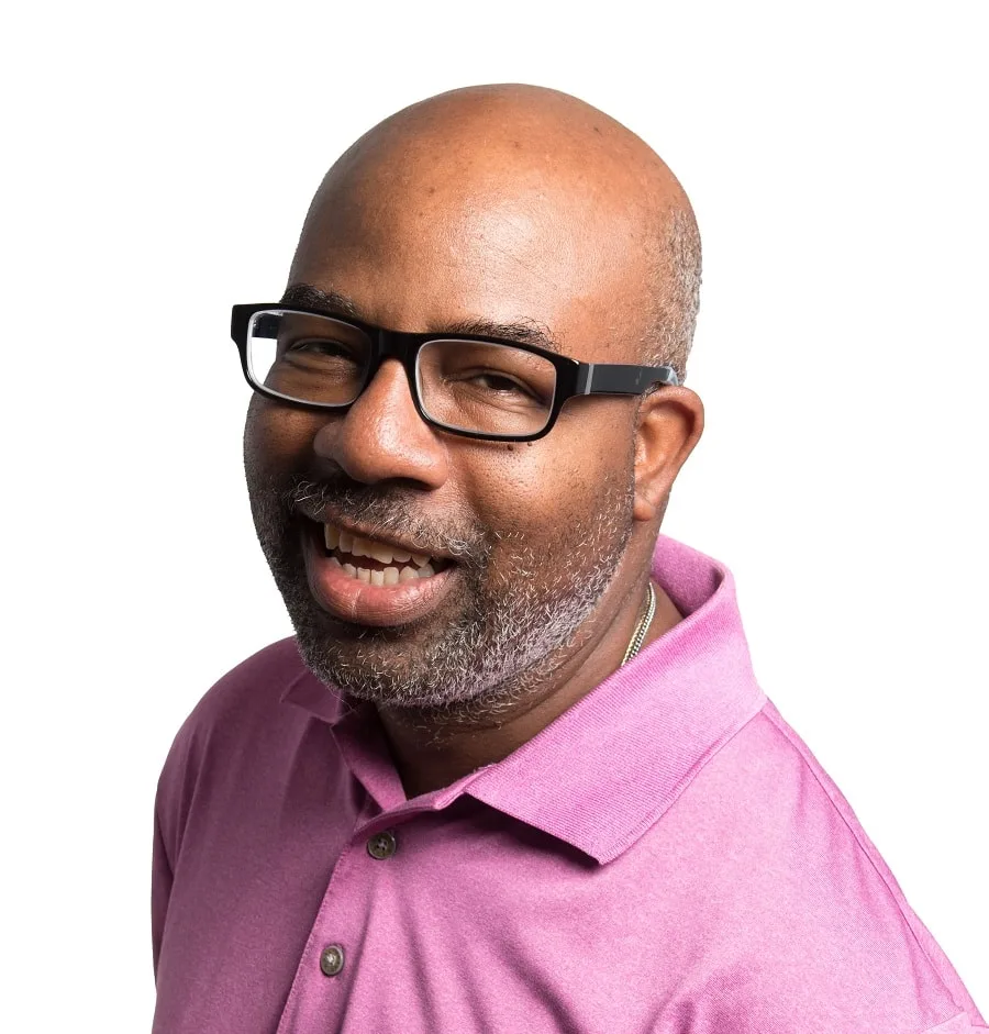 beardstyle for black bald men with glasses