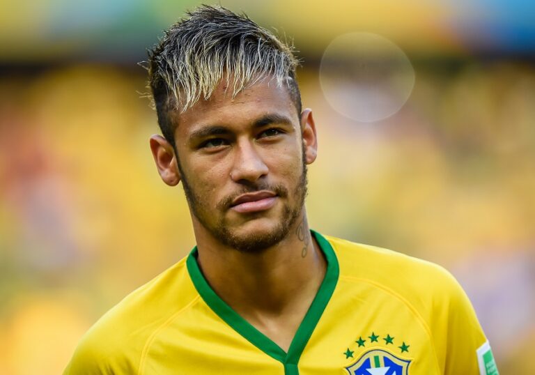 11 Most Desirable Neymar Beard Styles to Wear in 2023