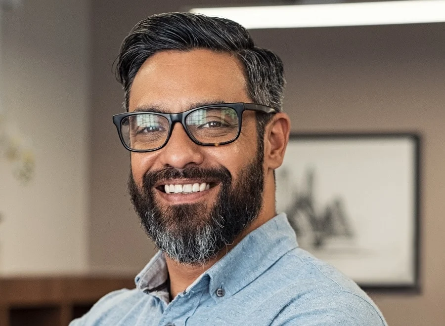 corporate beard with glasses