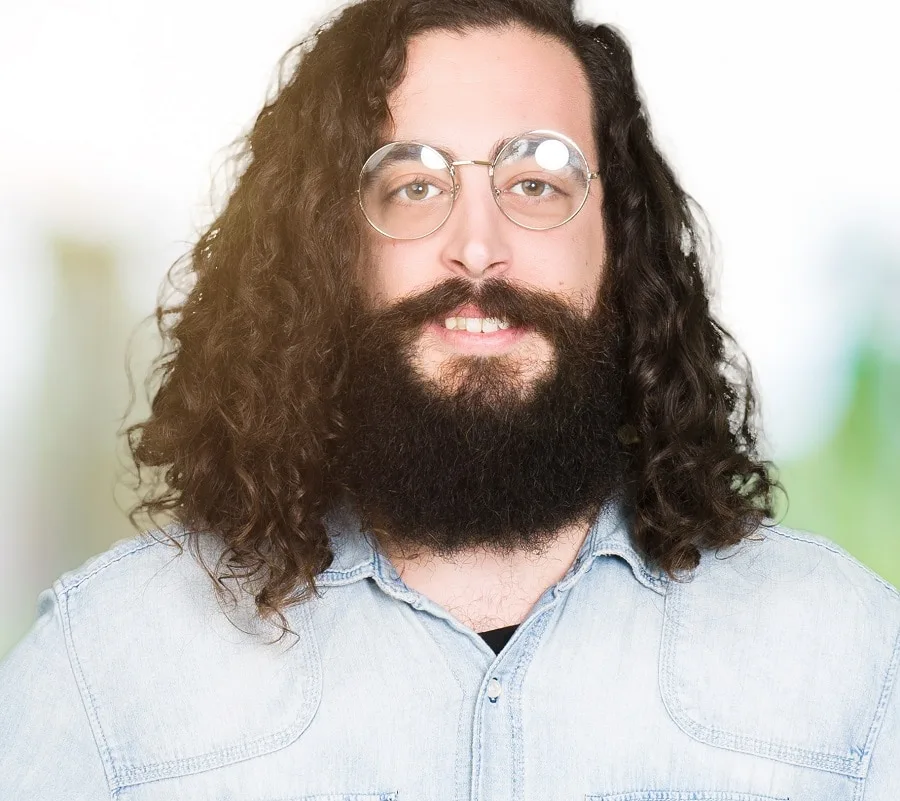 full beard for men with glasses