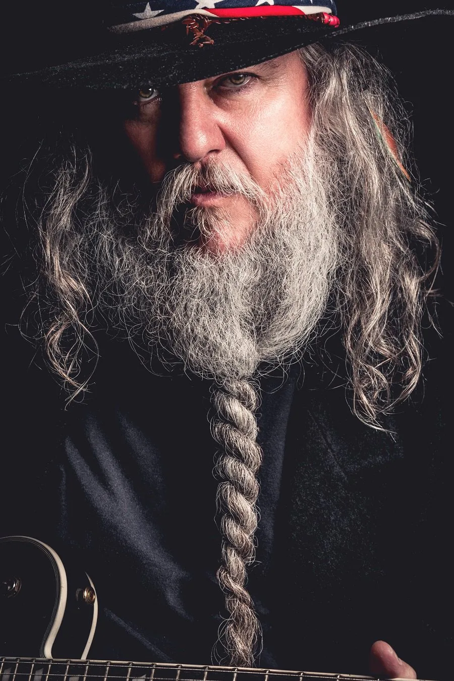 grey beard style for older men