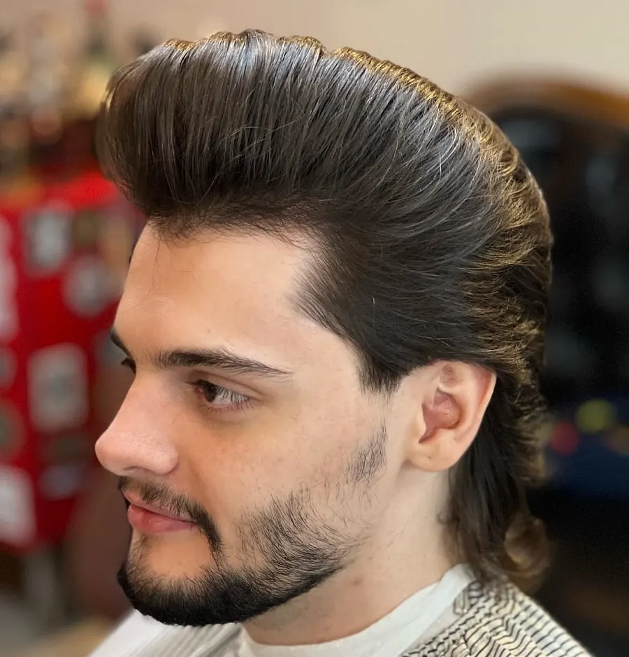 mullet pompadour with beard