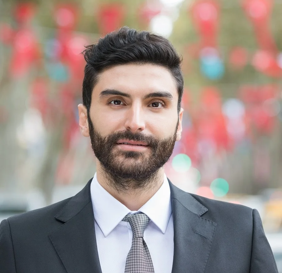 neck beard style for wedding