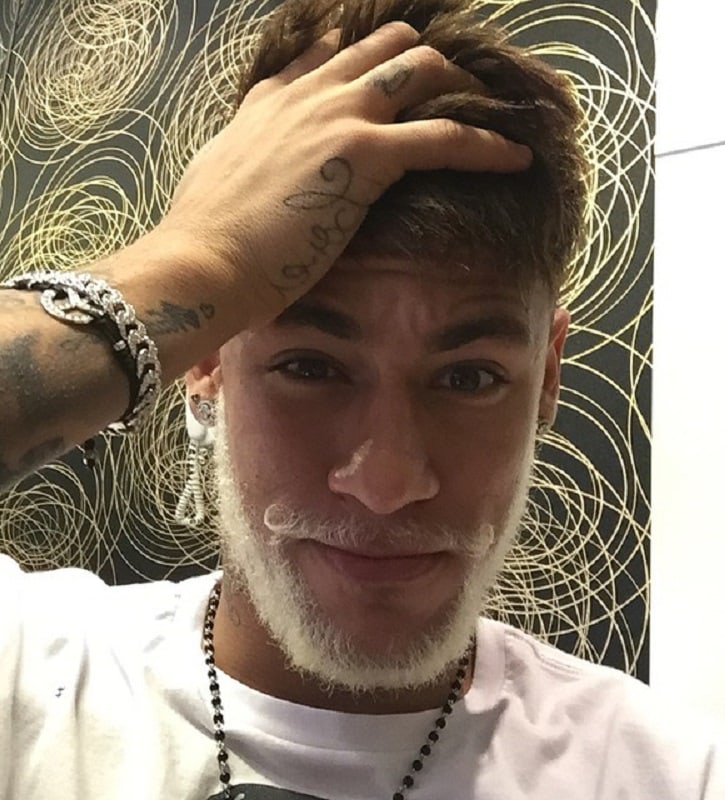 neymar with blonde beard