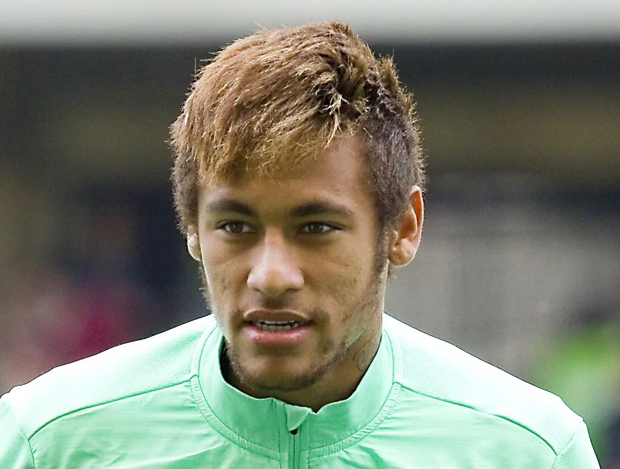 neymar with patchy beard style