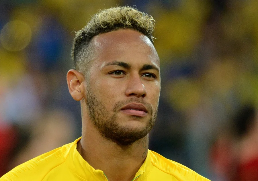 neymar with stubble beard