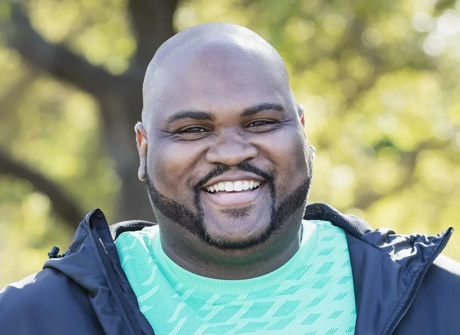 short beard for black men with round face