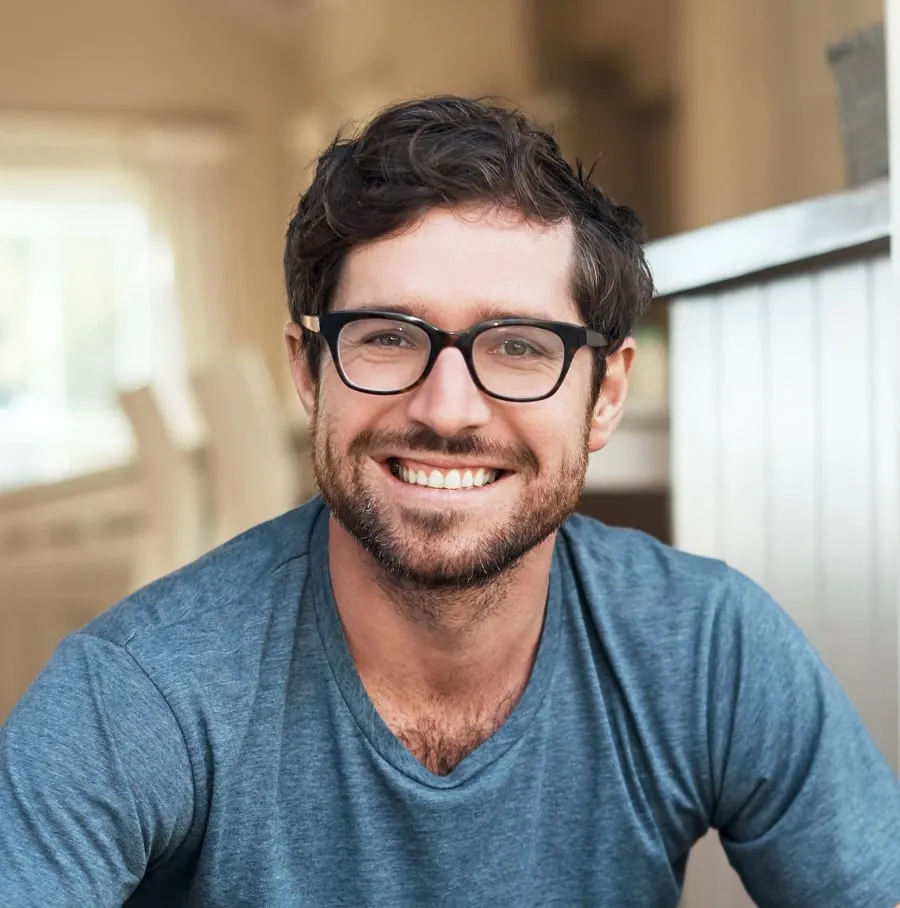 stubble beard for men with glasses