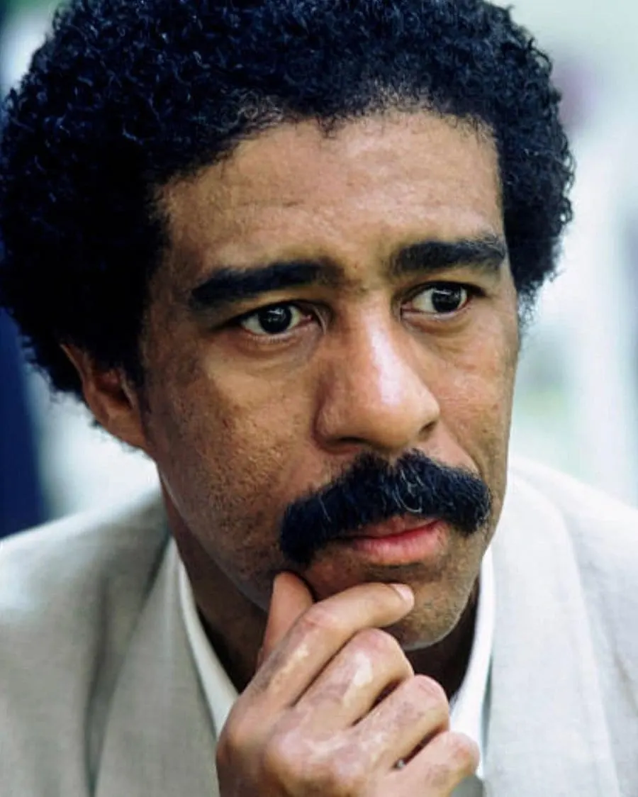 80s comedian Richard Pryor with mustache