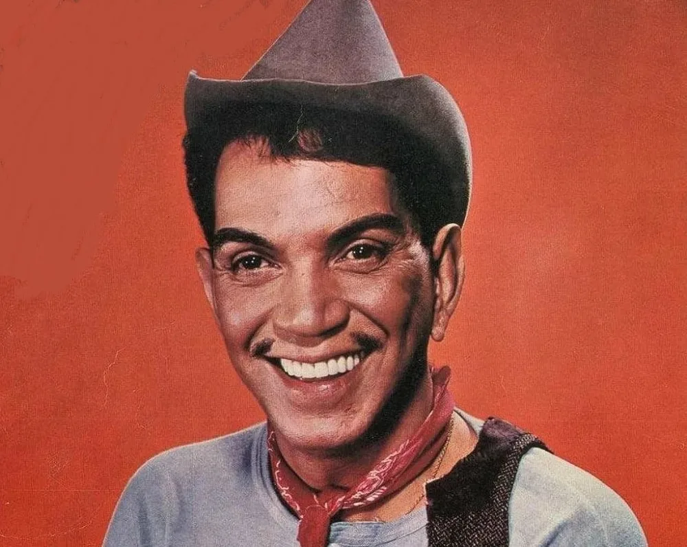 Cantinflas mustache