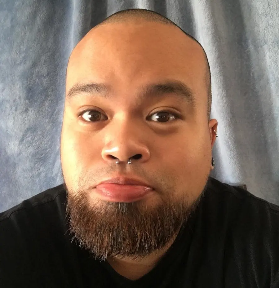 Filipino beard for round face