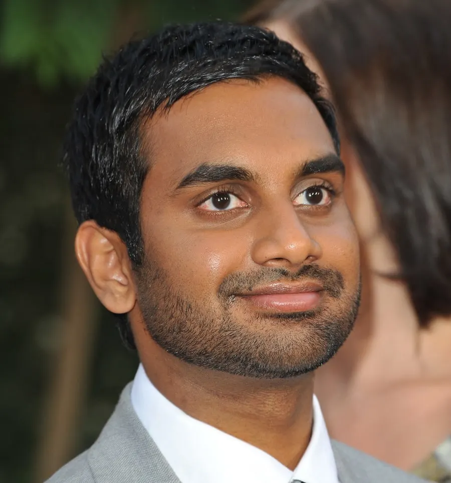 comedian Aziz Ansari with beard