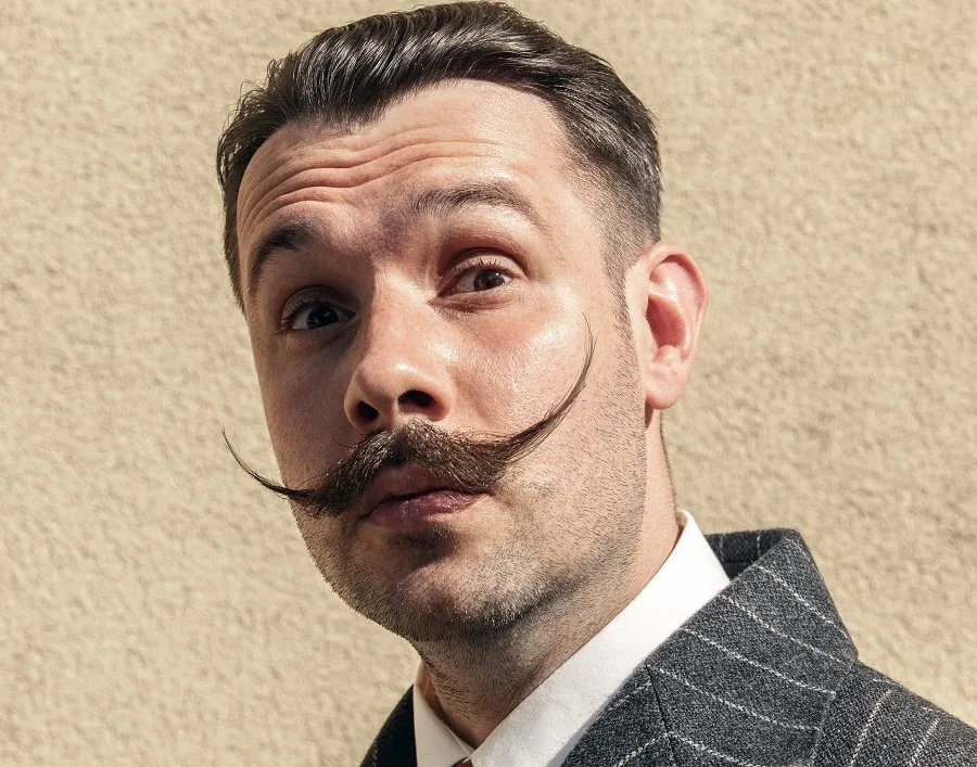 dali mustache