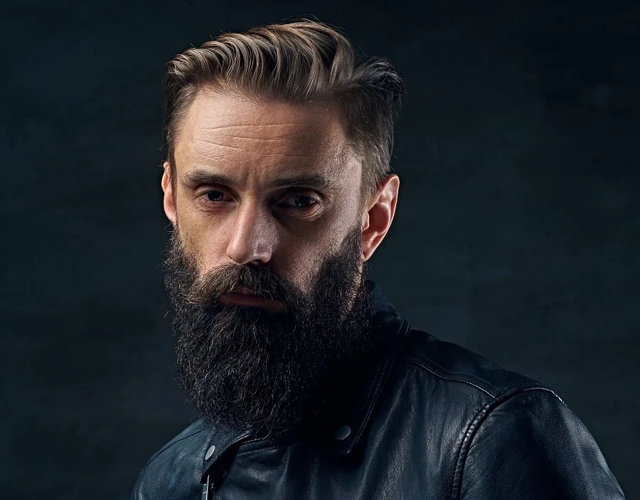 men's short hair with long beard