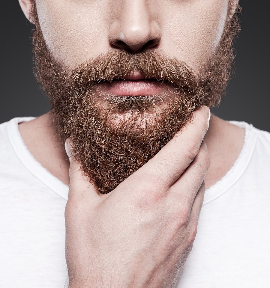 reasons to avoid applying hair dye on beard