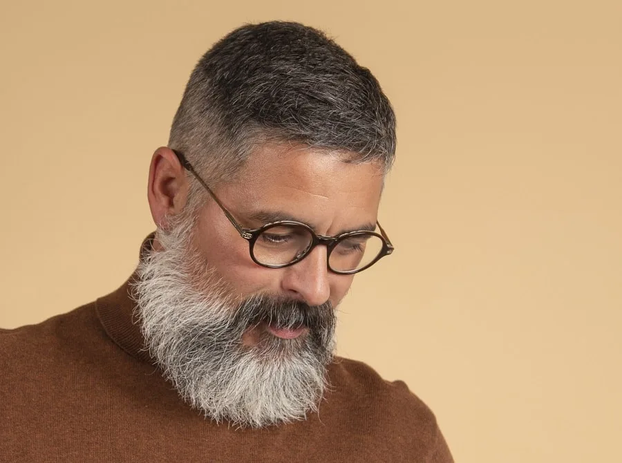 rounded beard with glasses