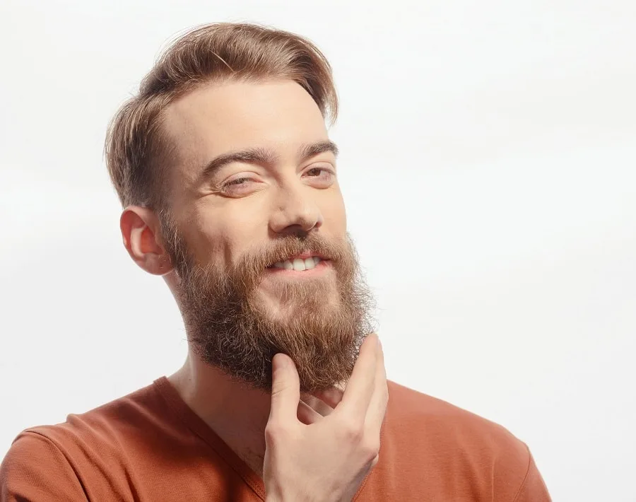 guy with healthy beard