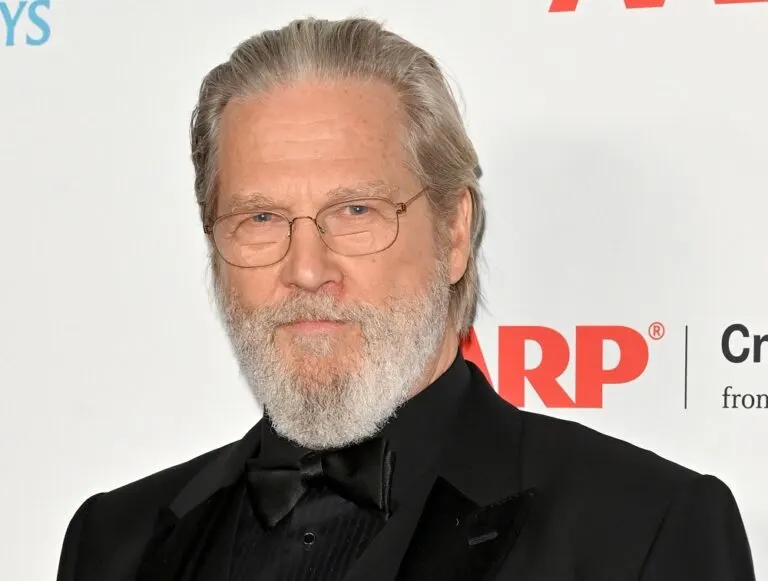 18 Hottest Old Actors With A Beard