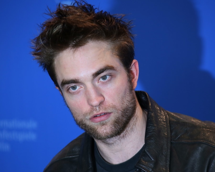 young actor Robert Pattinson with scruffy beard